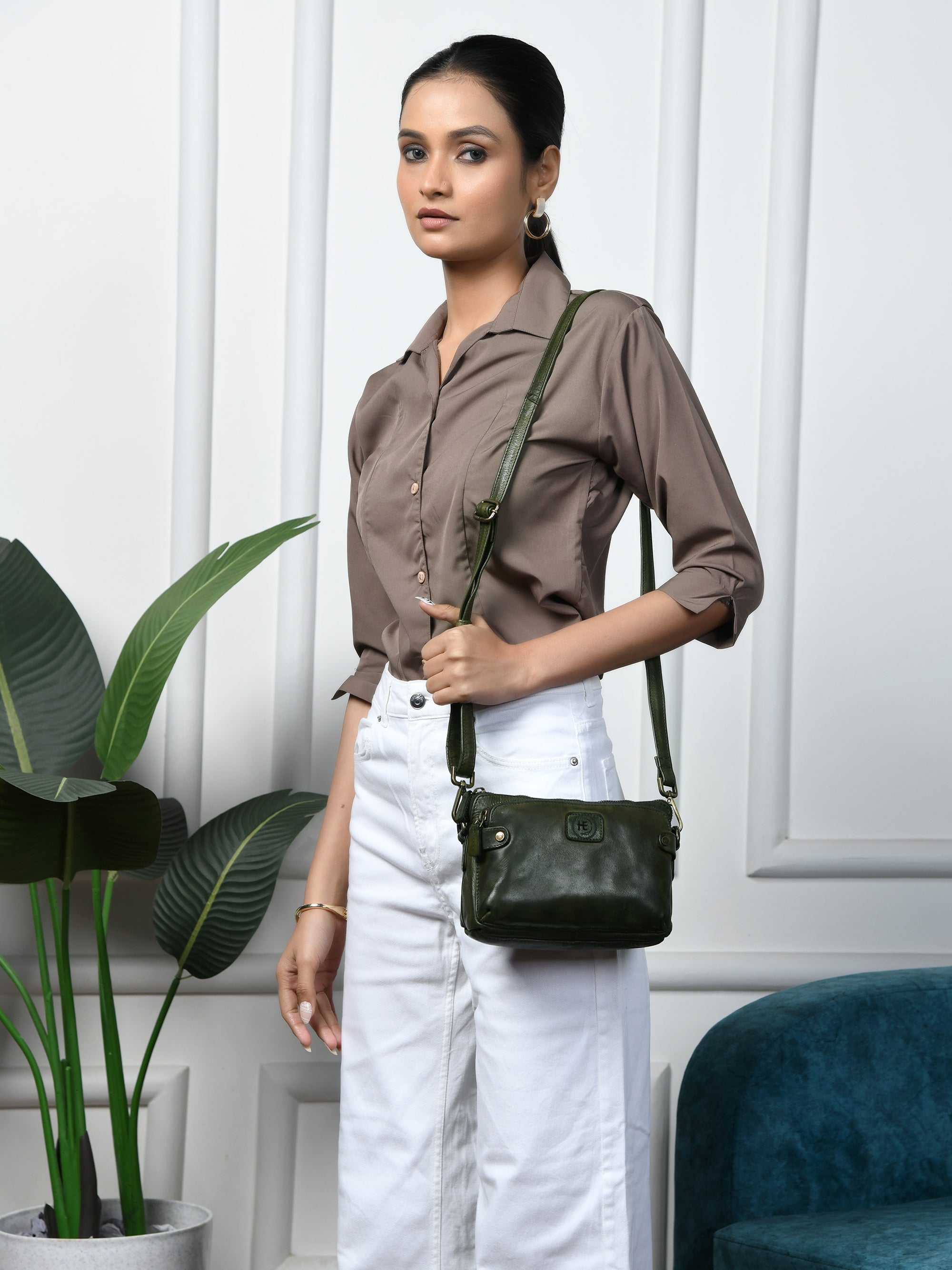 Classic Cognac Leather Women's Handbag